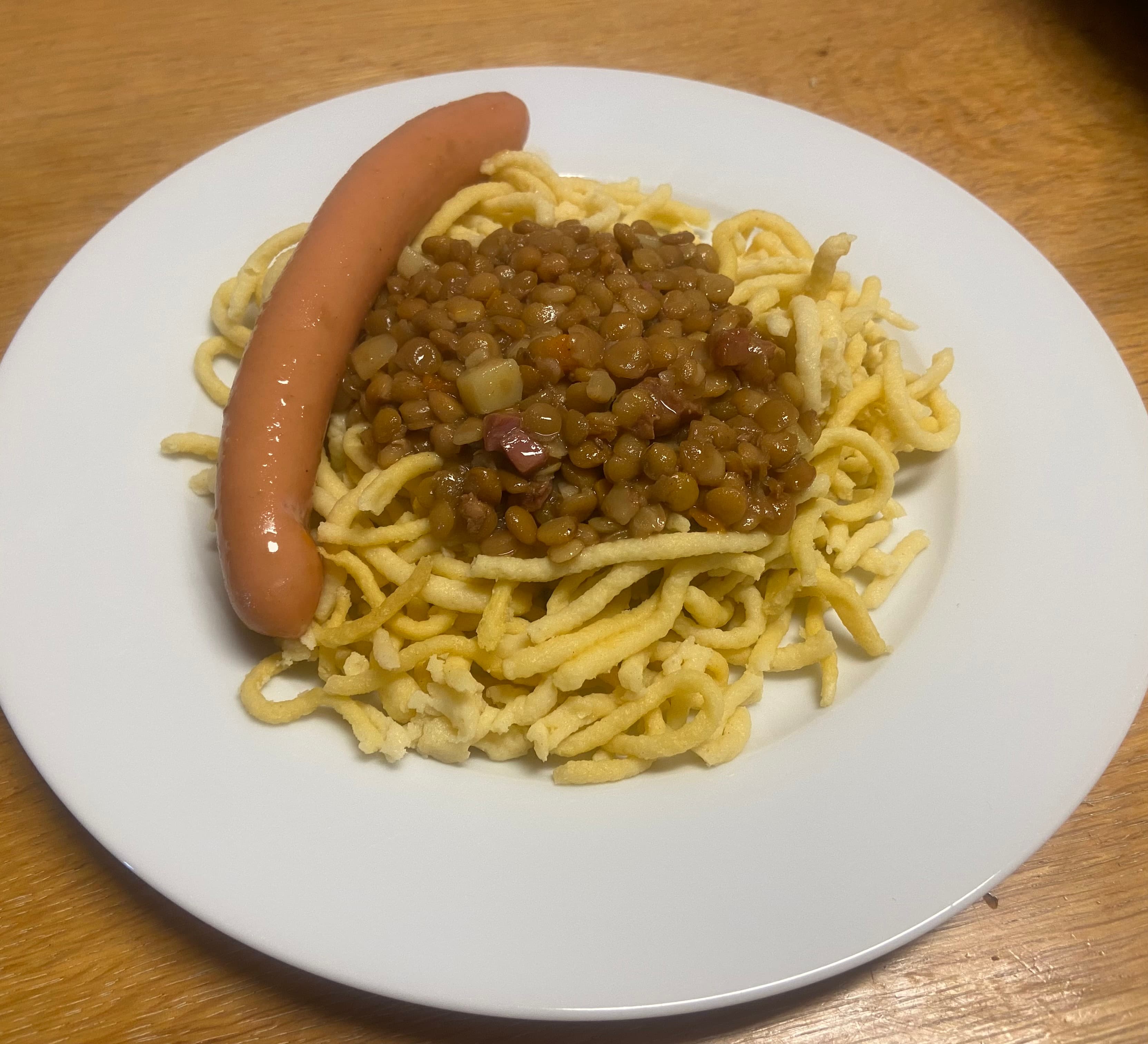 Linsen und Spätzle